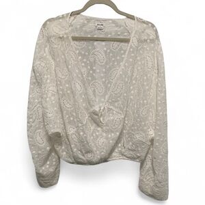 Kimchi Blue White Boho Paisley Print Oversizes Long Sleeve Blouse Size Large